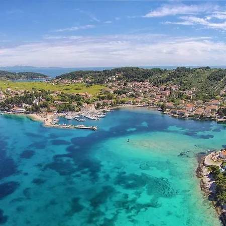 Seaside House Lumbarda, Korcula - 4422 بيت للعطل لومباردا