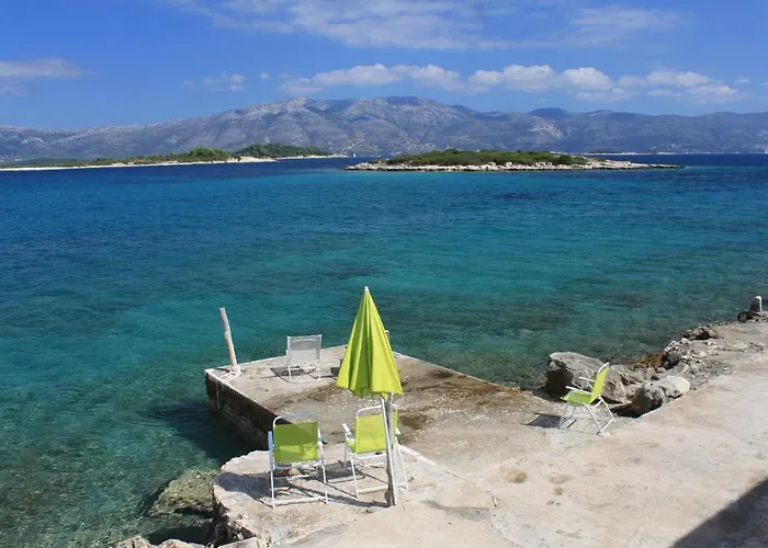Seaside House Lumbarda, Korcula - 4422 *